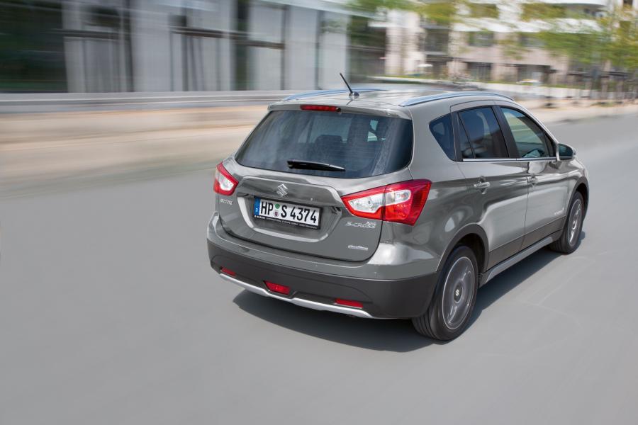  Suzuki SX4 S-Cross Limited plus 2015 года  (фото 2 из 4)